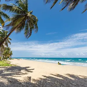 Holiday home Condado Apt- Private Beach, Pool, & Family Ready!, San Juan